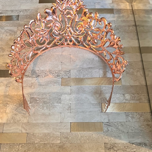 Rose gold bling, bling crown with diamonds - Picture 2 of 4